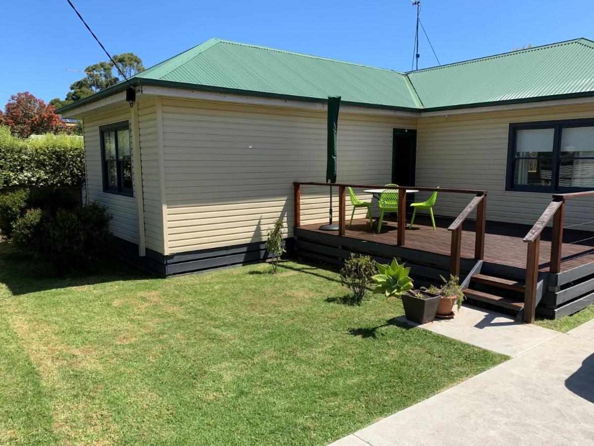 Vintage Sunrise Villa Inverloch Exterior photo